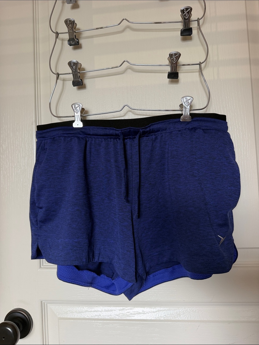 Old Navy Women's Deep Blue Athletic Shorts with Drawstring